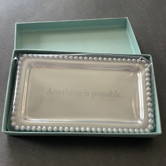 Mariposa “Anything is possible.” Silver Tray New in original box - Picture 3 of 7